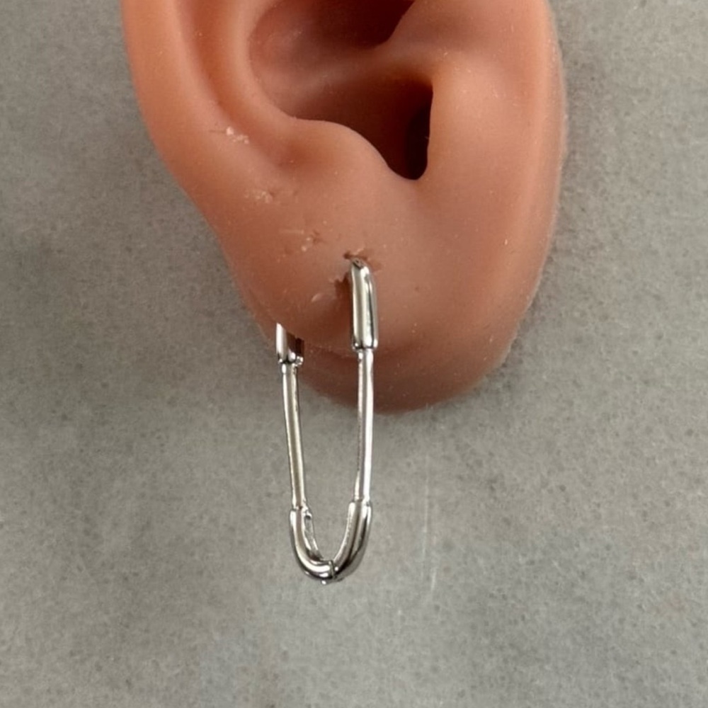 Silver Safety Pin Hoop Earrings Brand New - Picture 2 of 3